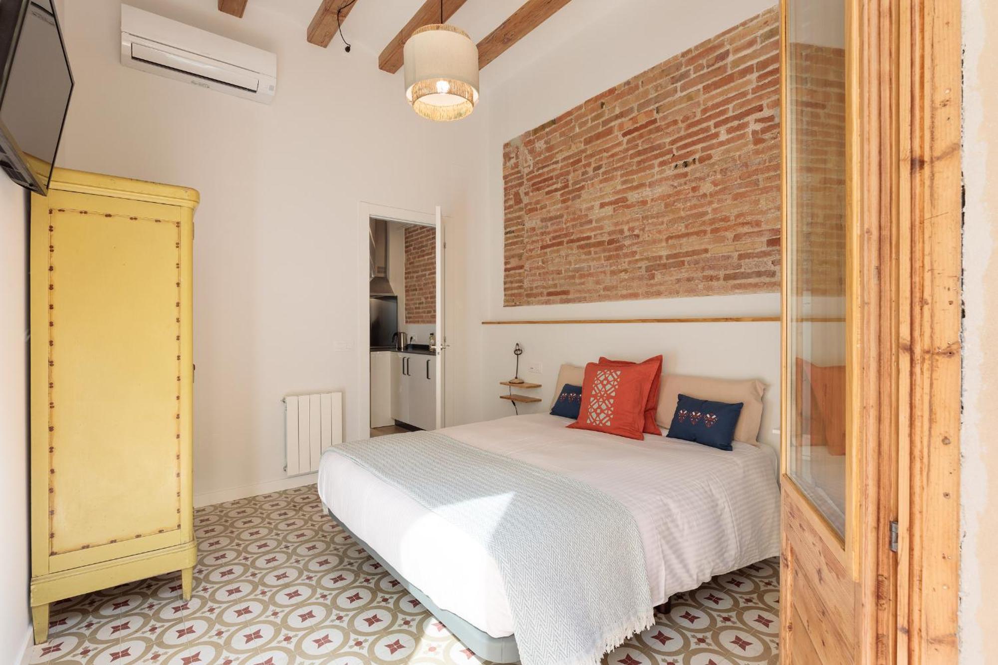 Apartament Poble Sec Charming Barcelona
